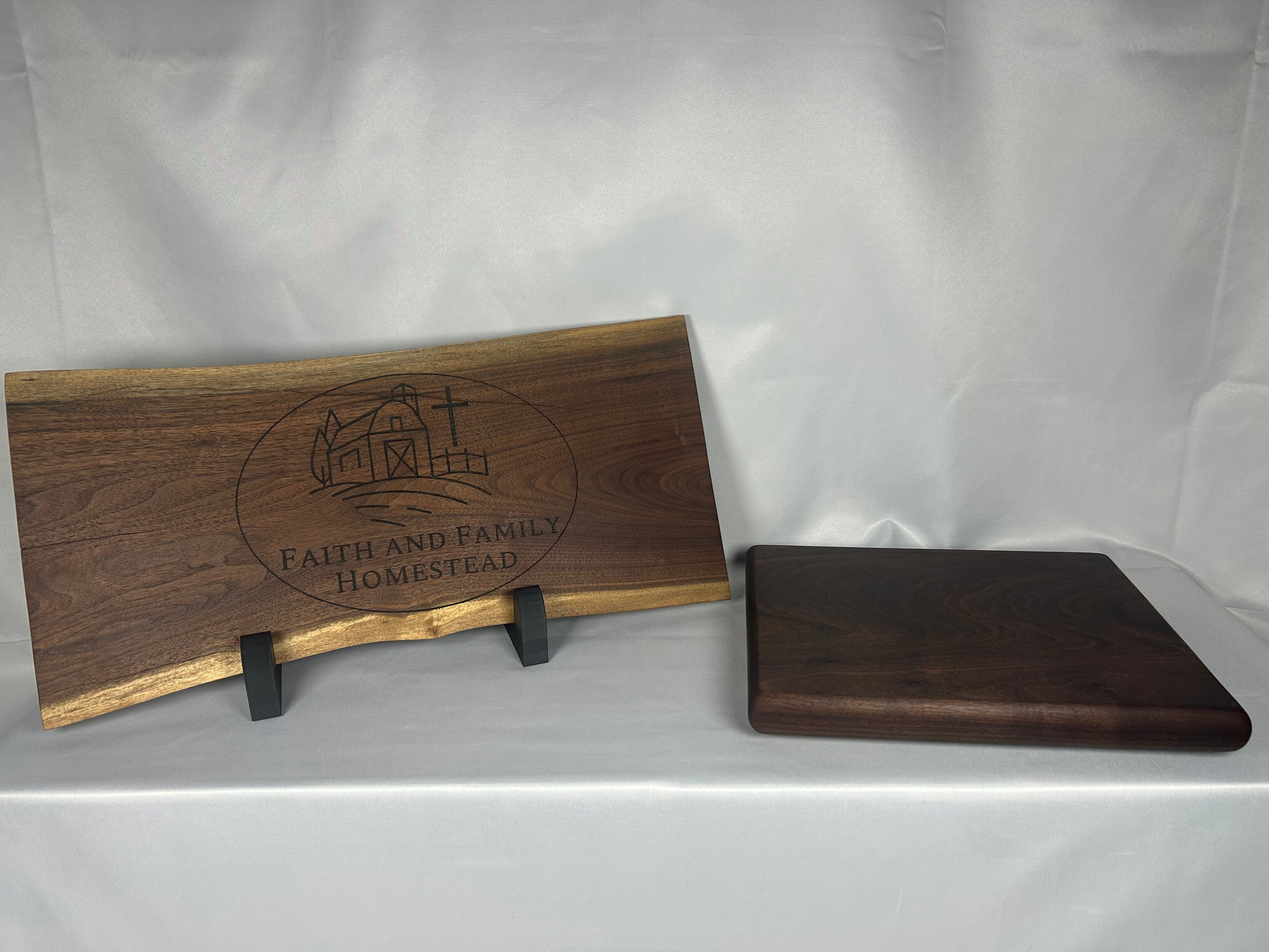 Cutting Board, Large, Walnut, Single Piece, Thick Board with Rubber Feet